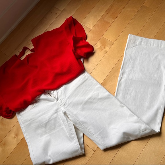 Sold!!7 for All Mankind White Dojo Wide Leg Jeans... Size 29 - Picture 2 of 11